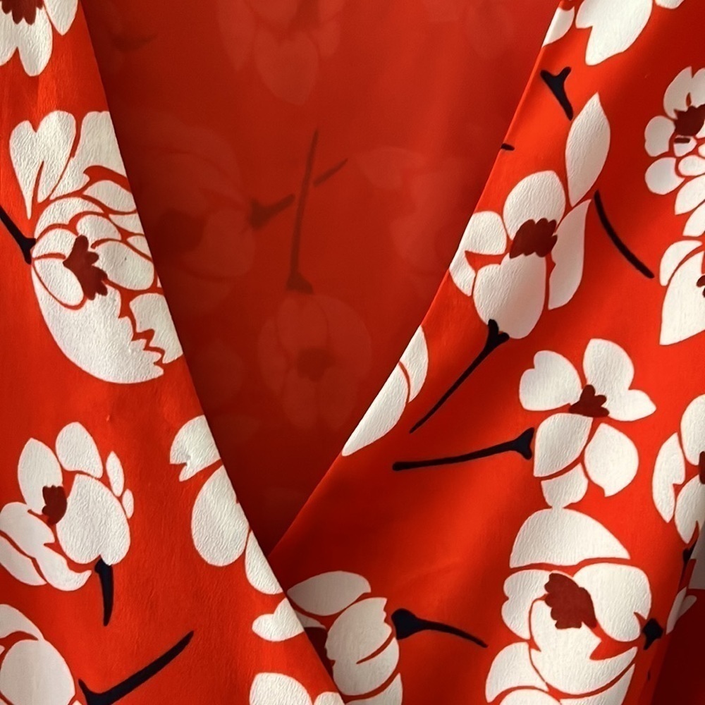 Pink Martini red with white flowered wrap around dress. Size XS - Picture 3 of 7